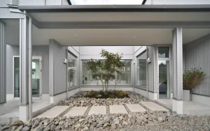 Liel（外観・中庭）