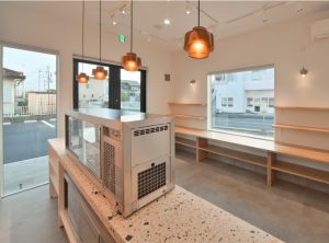 PUDDING TIME（内観）