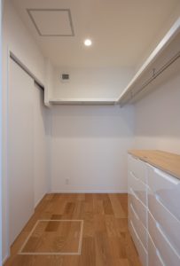 半田の家（ウォークイン）