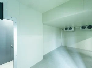 伊賀肉の駒井（プレハブ冷蔵）