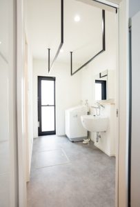 緑ヶ丘の家（ランドリー）