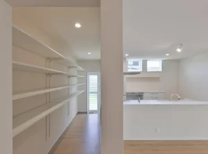 曽原町の家（パントリー）